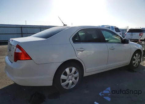 2010 Ford Fusion Se z USA, uszkodzony, nr VIN 3FAHP0HA3AR372645